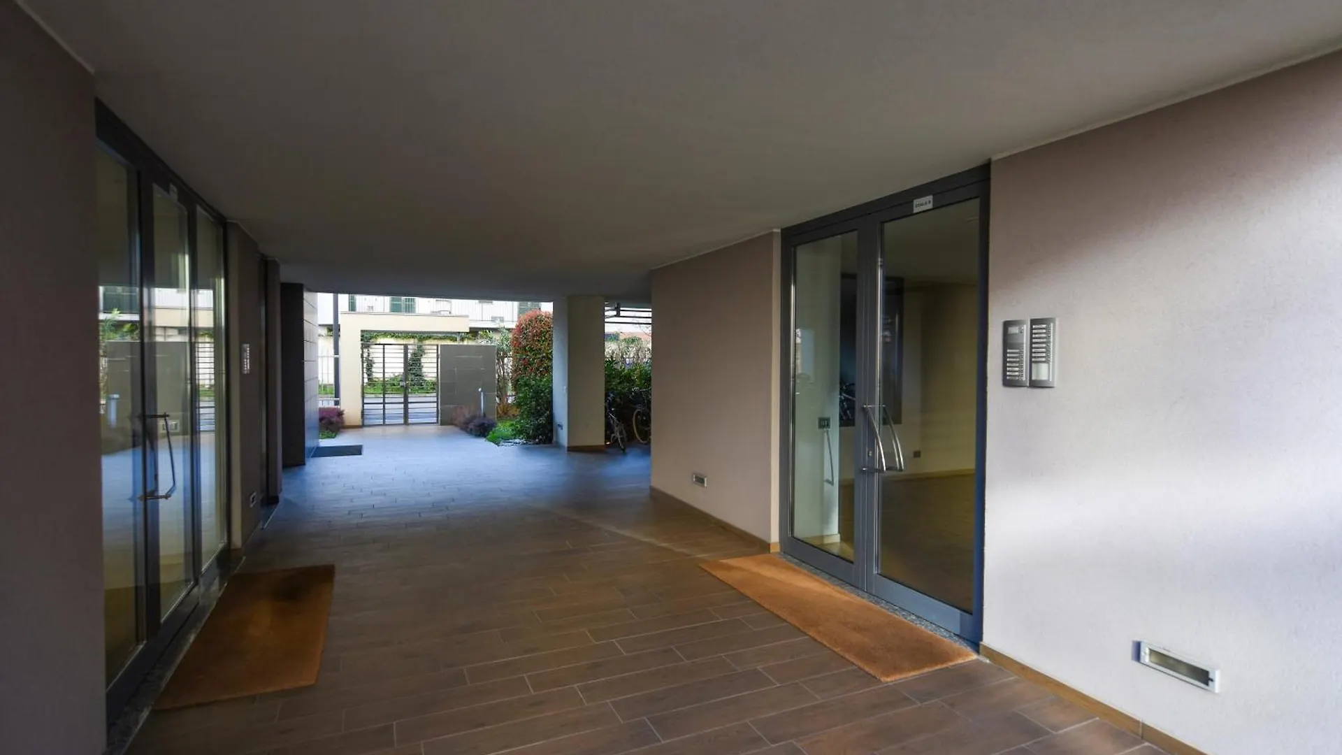 Caseospitali - Casa Marina Grande Bilocale Con Terrazzo Perfetto X2 Cernusco Sul Naviglio